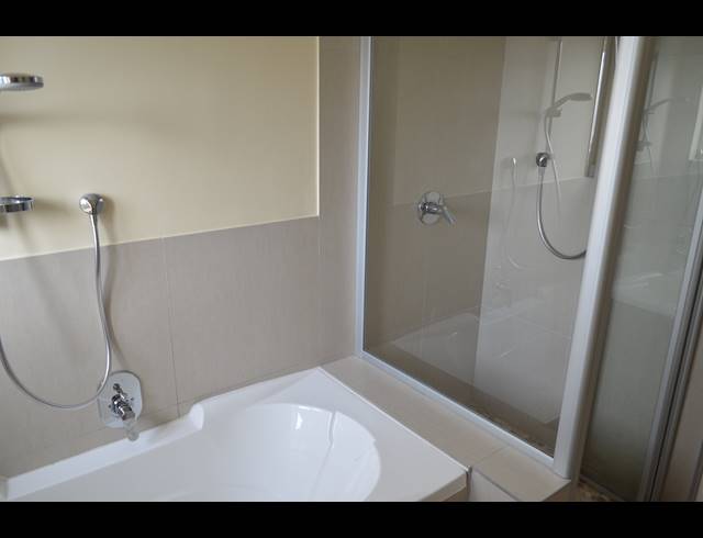 1 BEDROOM APARTMENT TO LET IN STRAND NORTH
